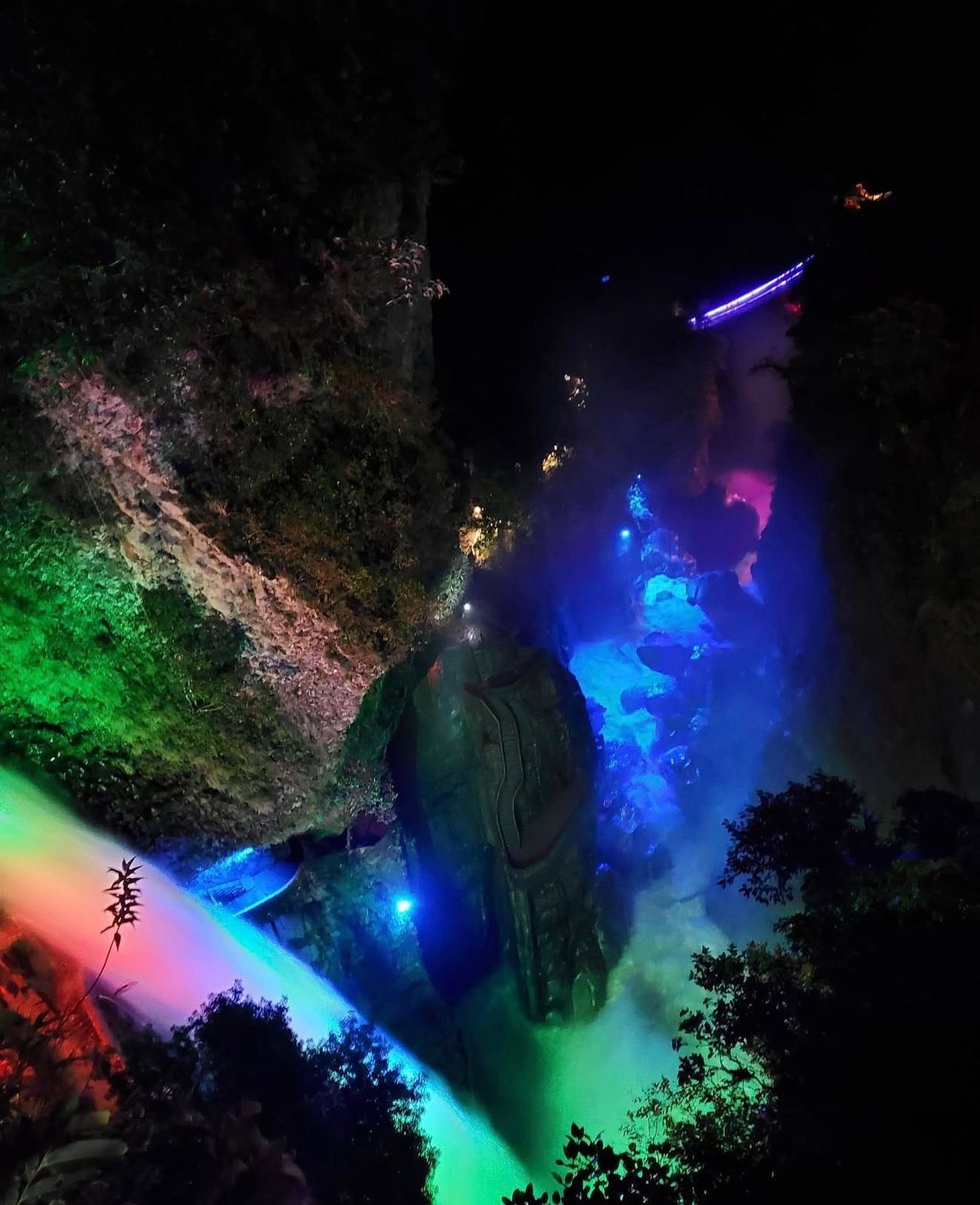 Tour Pailón del Diablo Nocturno